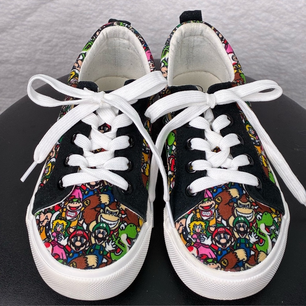Ground Up Nintendo Super Mario Sneakers Kids Size 1 Character Print Lace Shoes‎
